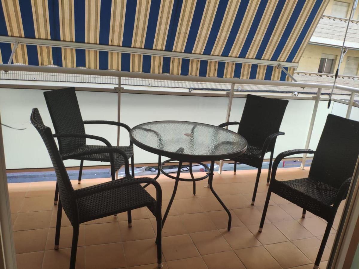 Piso Recien Reformado A Menos De 50M De La Playa Daire Torrevieja Dış mekan fotoğraf
